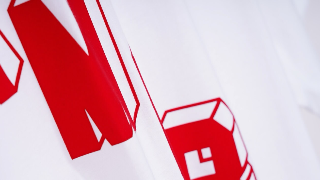 Amiri Logo Flocked Felt Trimmed Cotton Jersey White T Shirt (10) - www.newkick.vip